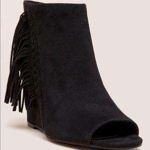 NEW: Faux Suede Open Toed Fringe Wedges